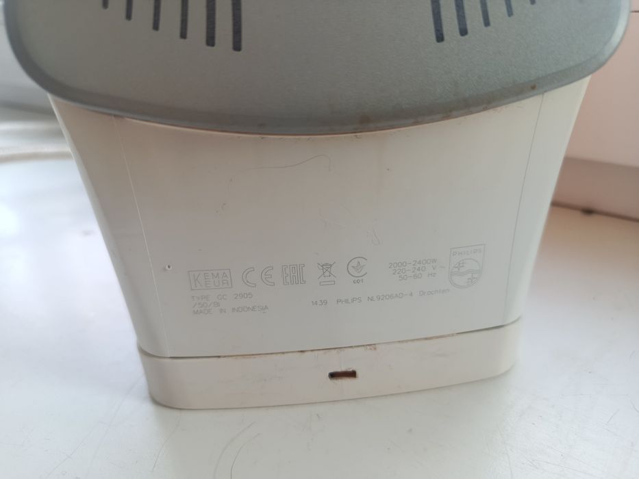 Праска Philips в робочому стані