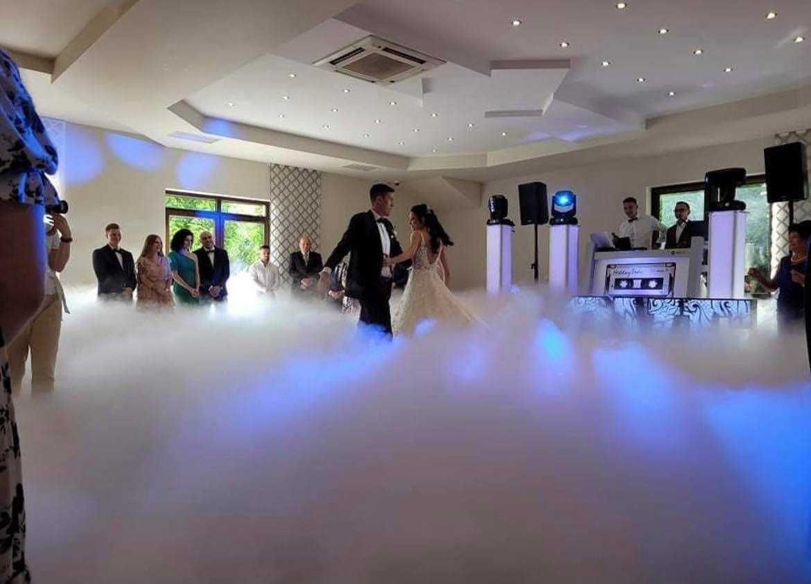 Pakiety Gęsty ciężki dym pierwszy taniec w chmurach l Fontanny iskier