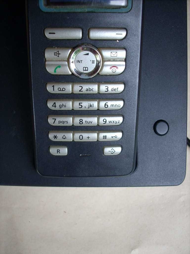Siemens Gigaset E 450 telefon bezprzewodowy SMS kolorowy wyświetlacz