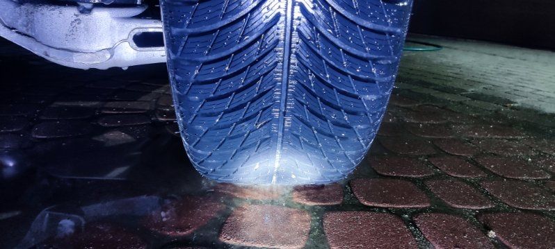 Opony zimowe Michelin pilot alpin suv 245/45/20