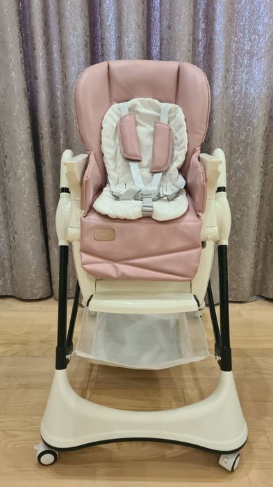 Стілець для годування Carello Stella.