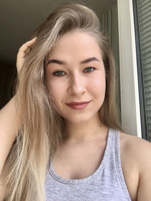 Викладач по вокалу Онлайн