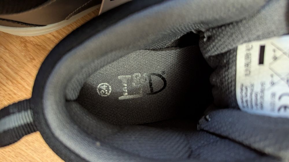 Дитячі хайтопи, ботинки