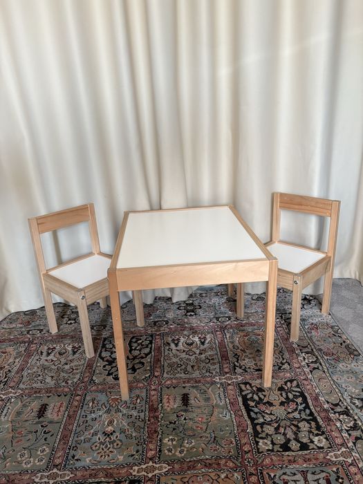 Столик і стільчик. Дитячий столик і стільчик. Стільчики.