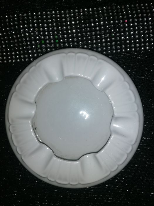 Popielniczki dwie sztuki