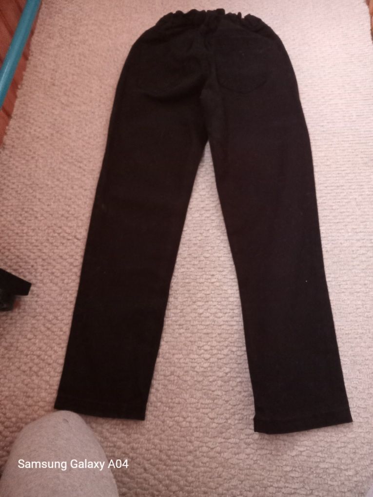 Чорні брюки розмір 9-y 10-y