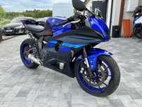 Yamaha YZF 690-U R7