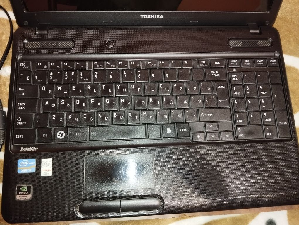 Ноутбук Toshiba C660