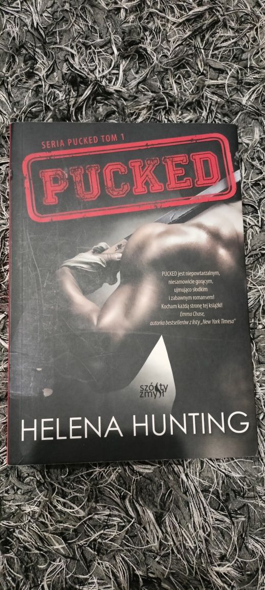 "Pucked" i "Pucked Up" 1 i 2 tom - Helena Hunting