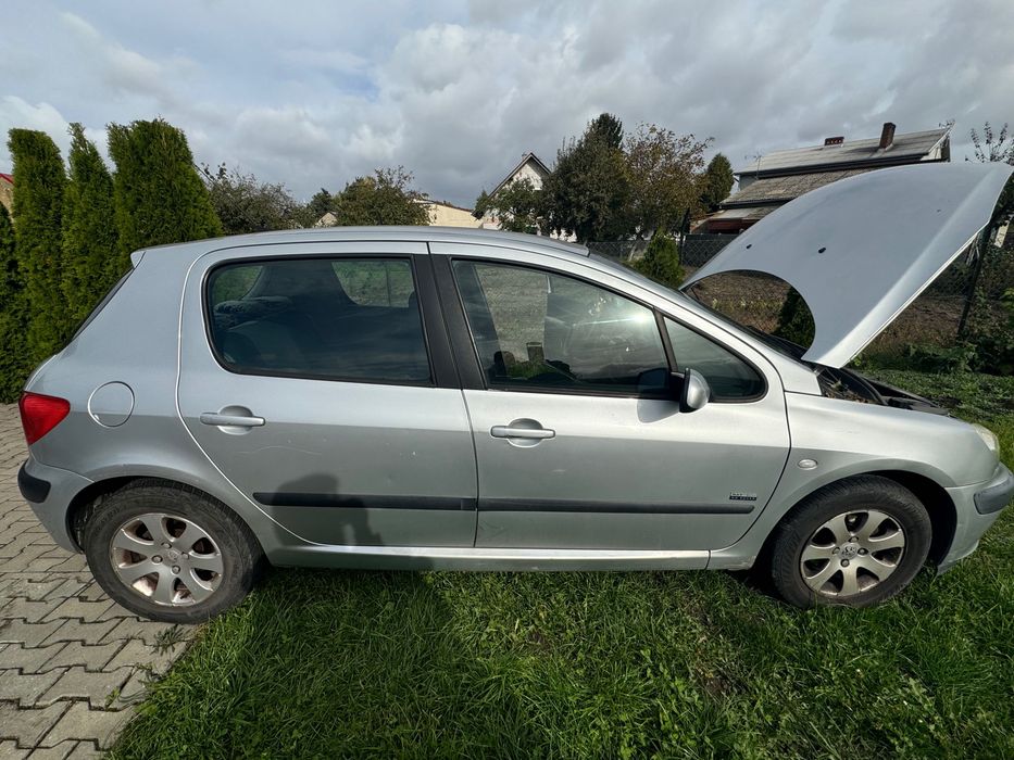 Samochód osobowy peugeot 307