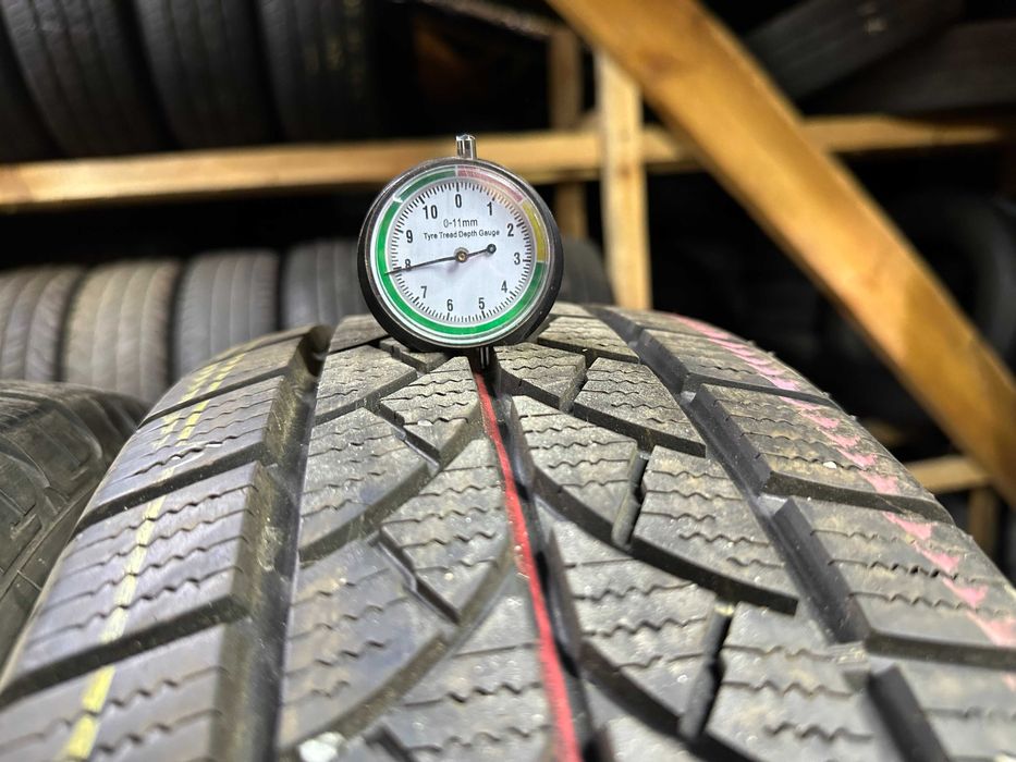 Шини зима 215/65R16C Bridgestone Blizzak LM-18C 4шт 7,5-8мм