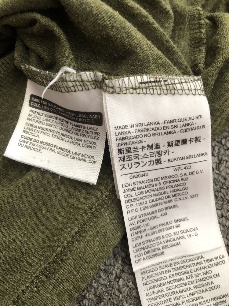 Футболка Levis зелена