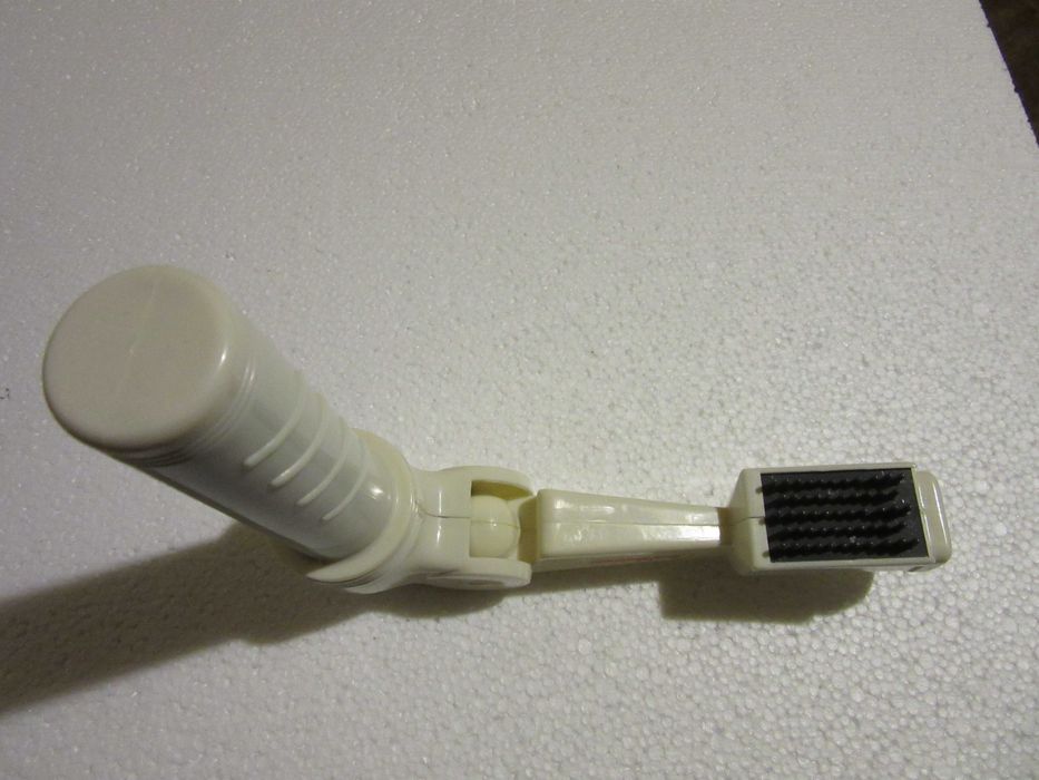 вибромассажер Body Massger со сменными насадками