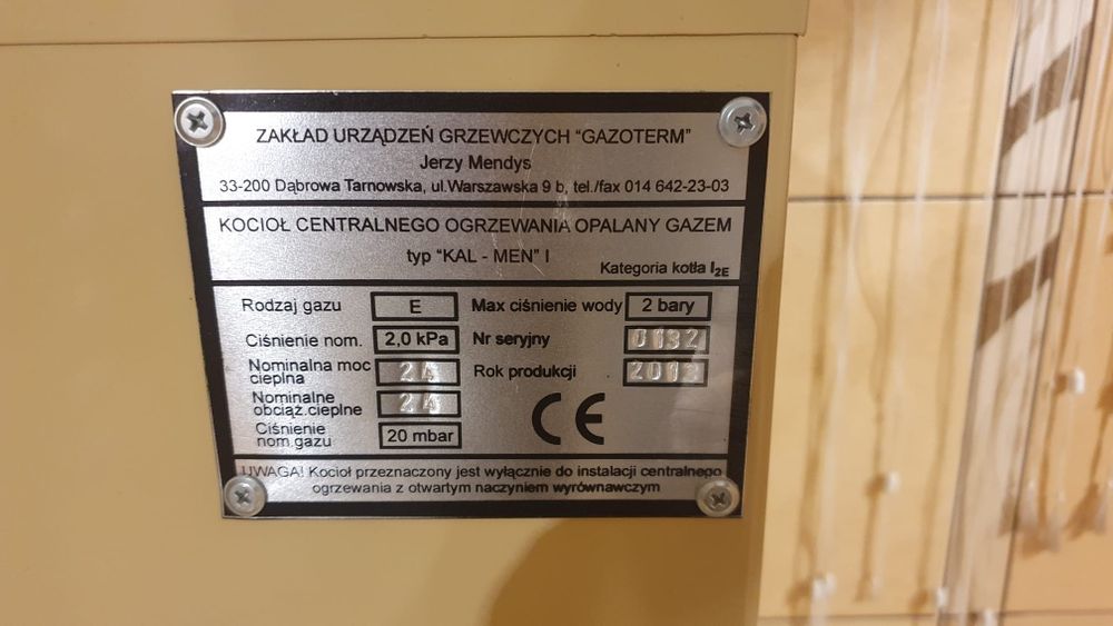 Piec gazowy stojący