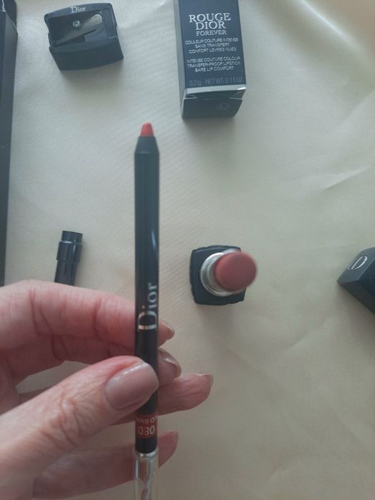 Помада для губ Dior