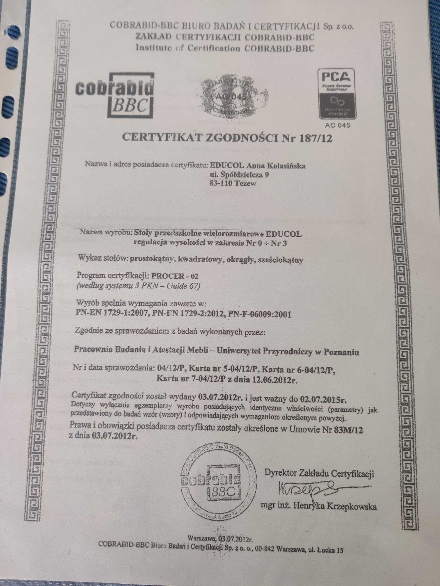 Drewniany stół dla dzieci. Regulacja wysokości.