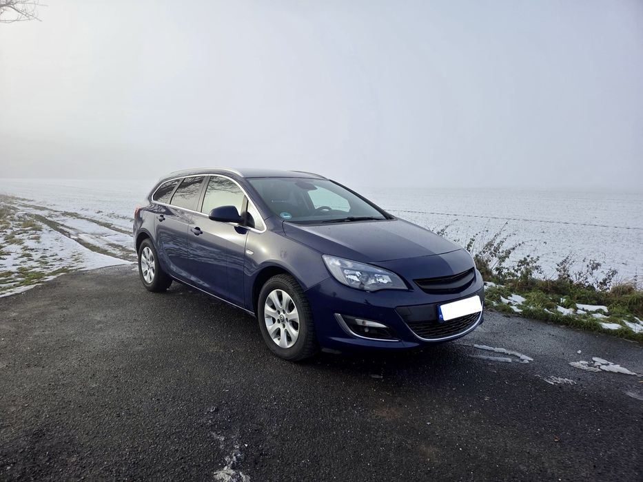 OPEL ASTRA Sport Tourer