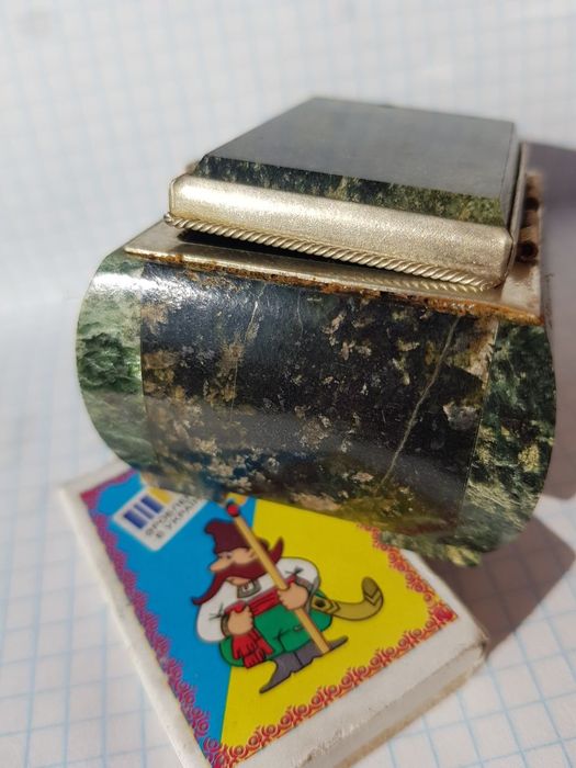 Шкатулка из натурального камня