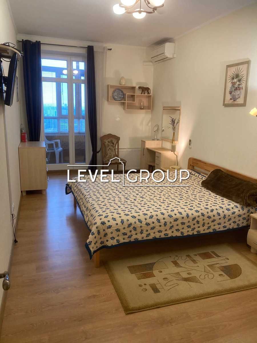 БЕЗ% .Продаж 2 к. кварт. 83 м. вул. Коновальця 36- м. Печерська 10 хв.