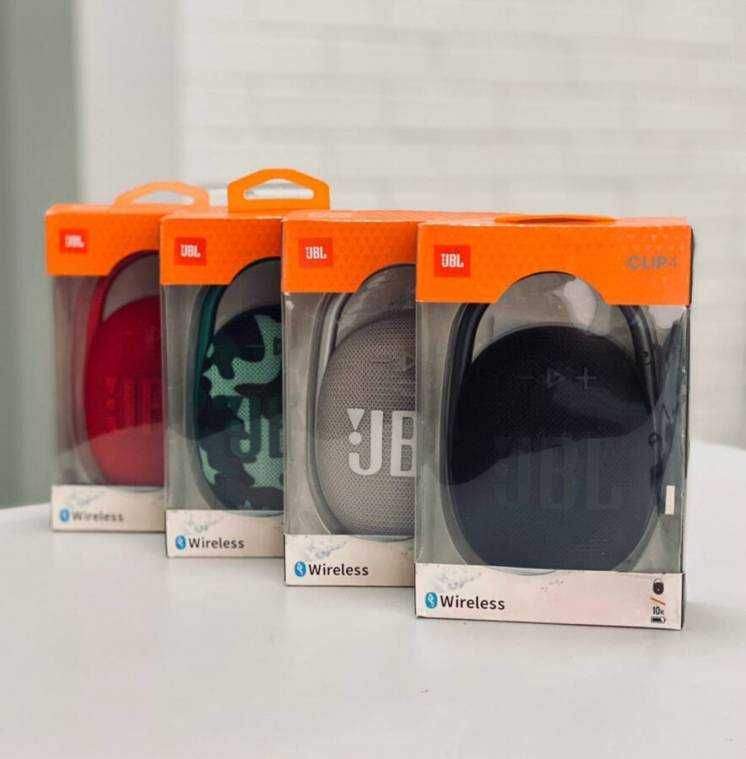 Портативная колонка JBL Clip 4 Black