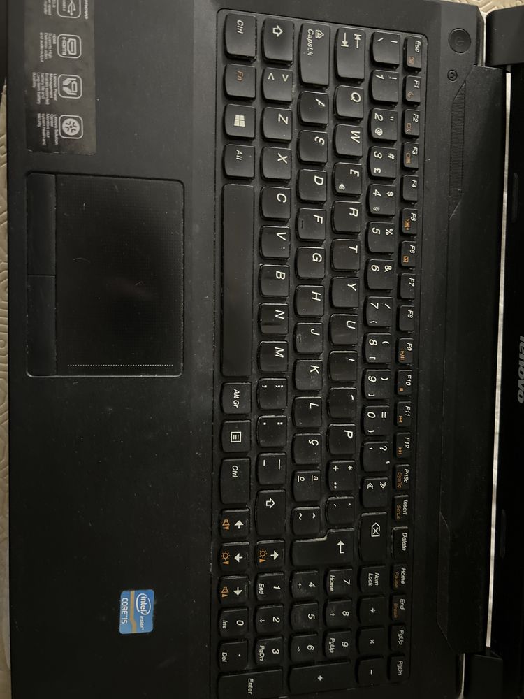 Laptop lenovo b590