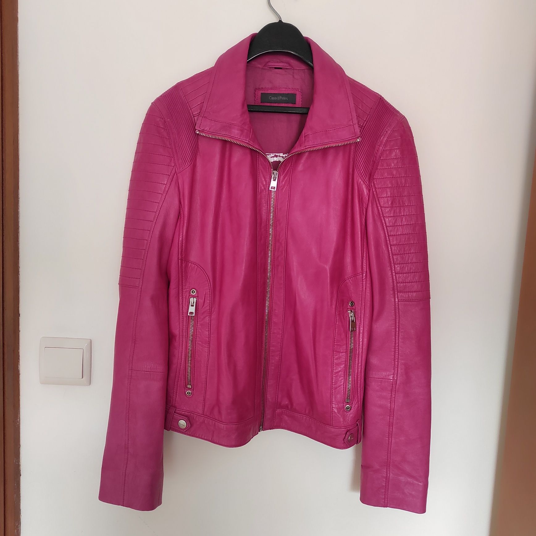 Casaco em pele Rosa Fúcsia Estilo Biker/Motard
N