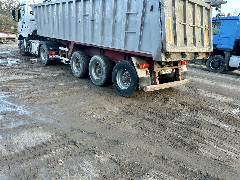 Naczepa wywrotka Stas