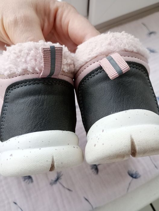 Ботинки для дівчинки 22 розмір