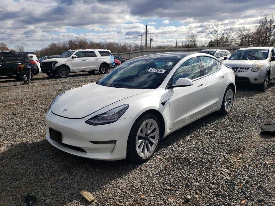 Tesla Model 3 Long Range Dual Motor 2021 -