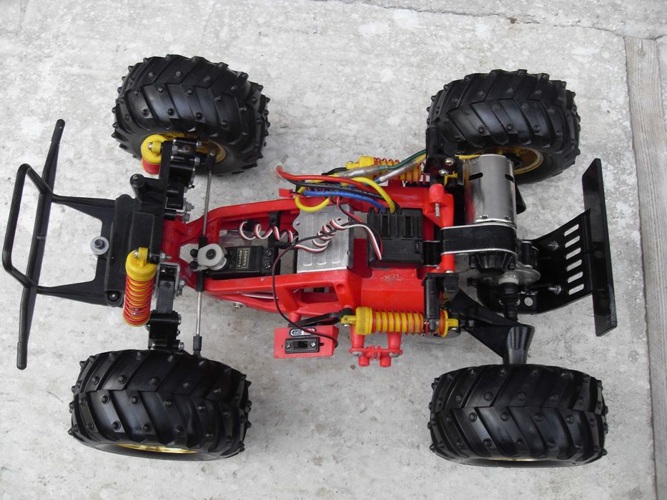 TAMIYA LUNCH BOX 1986 1:10 Vintage Model RC