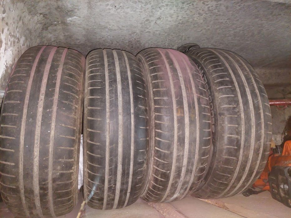 Літні колеса 195/60 р 15 1800 грн.за всі