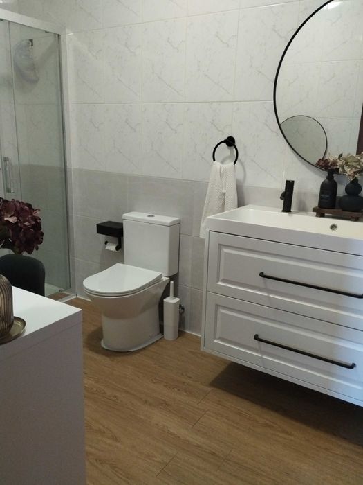 Moradia em Banda T4 C/ Sótão Feira (Picalhos)