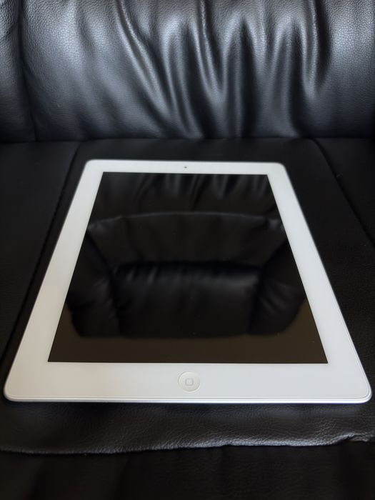 Планшет Apple iPad 2 (32GB)