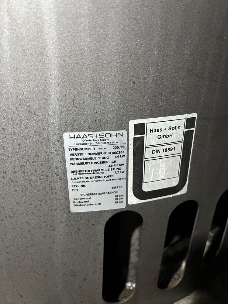 Kominek wolnostojący Haas Sohn  na drewno 6kW (piec piecyk koza)