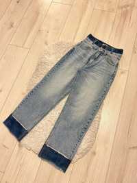 Нові джинси з цікавим дизайном для дівчинки 10-11 років