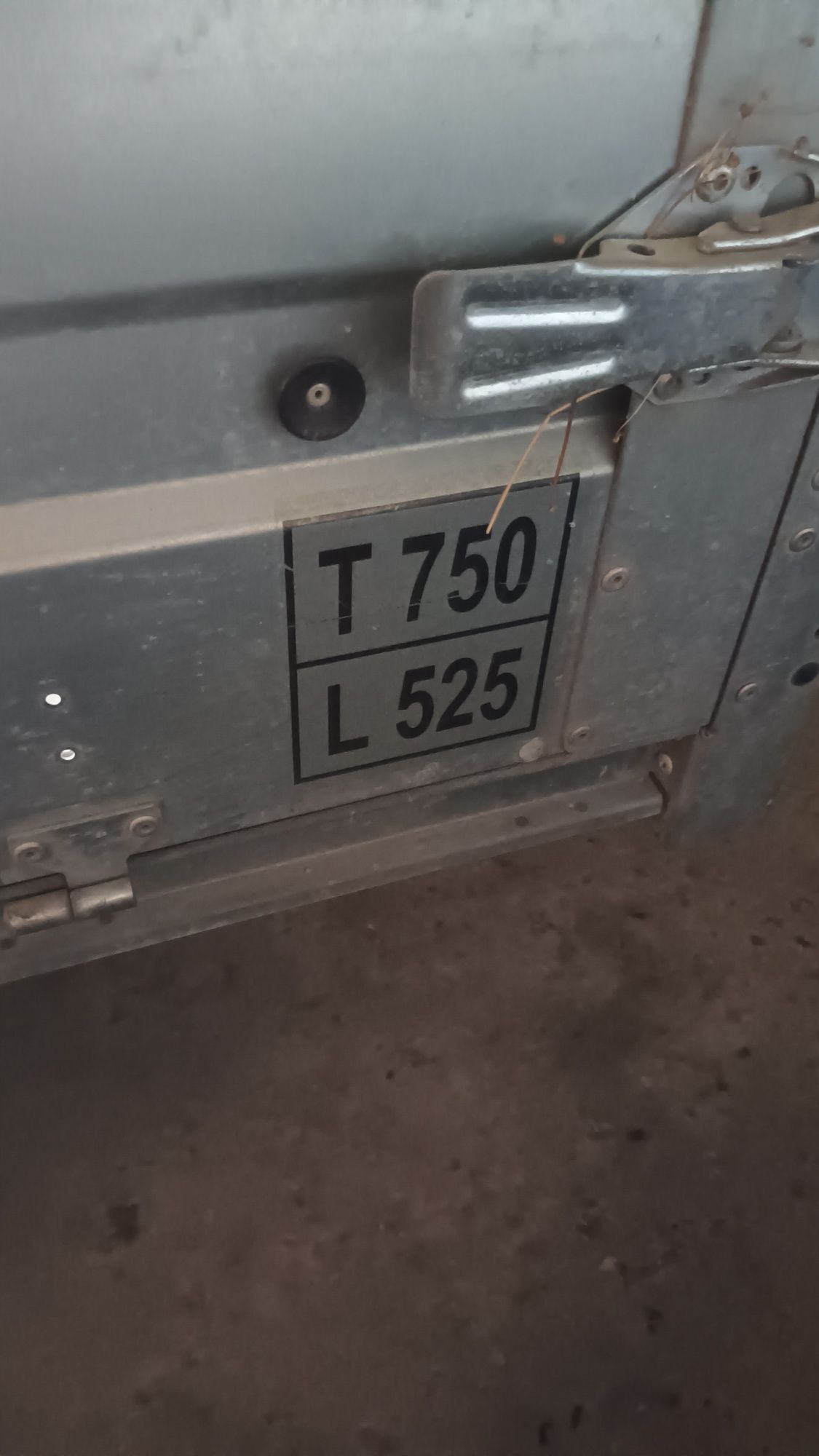 Причіп  до автомобіля