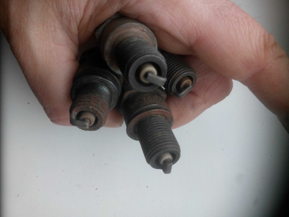 Свеча зажигания А17ДВ СССР