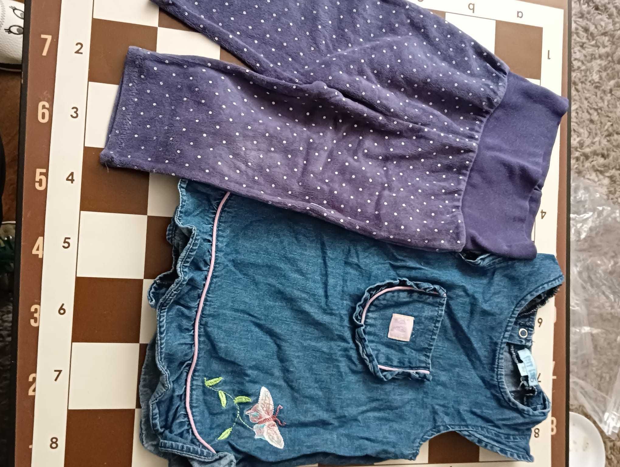 Oddam za darmo ubranka dla dziewczynki rozmiar 80.