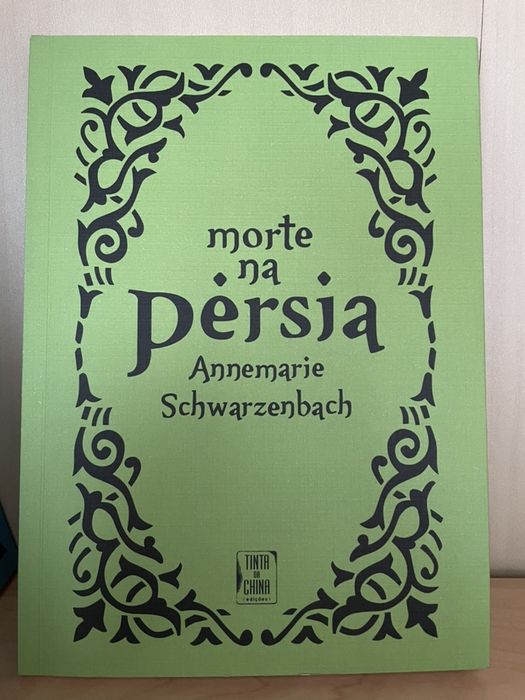Colectânea livros coleção Tinta da China Paris e Persia