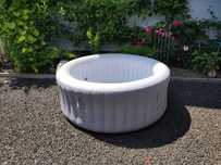 Jacuzzi BESTWAY St. Lucia dla 3 os. Lay-Z-Spa Basen ogrodowy z masażem