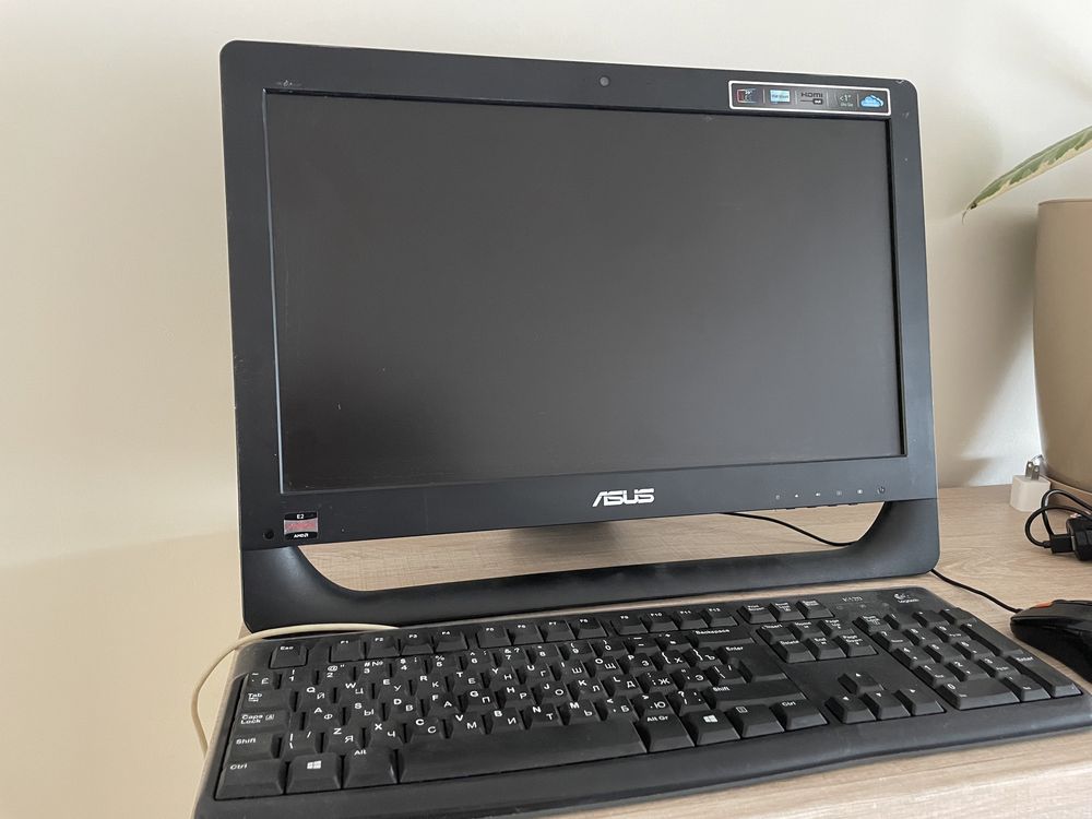 Моноблок ASUS 20