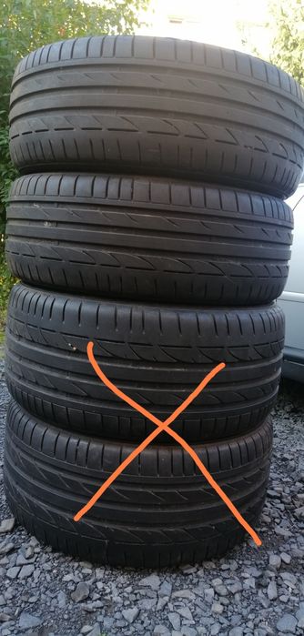 2 opony marki Bridgestone 225/45/18