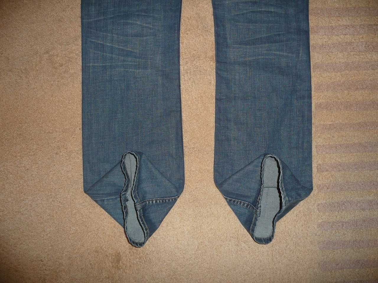 Spodnie dżinsy LEVIS 506 W33/L34=43,5/112cm jeansy
