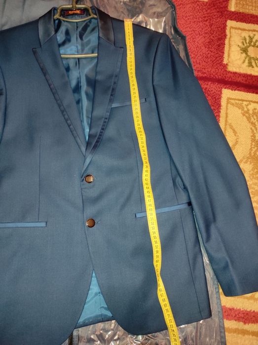 Весільний/свадебный/випускний/выпускной костюм