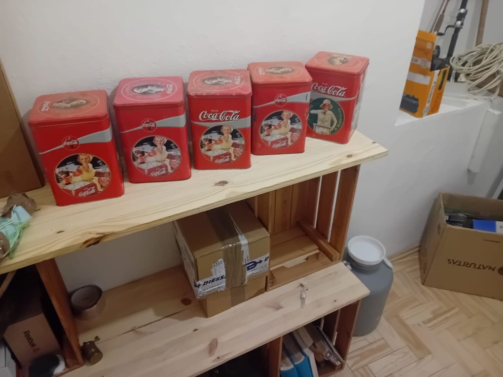 Conjunto de 5 lataa Coca Cola