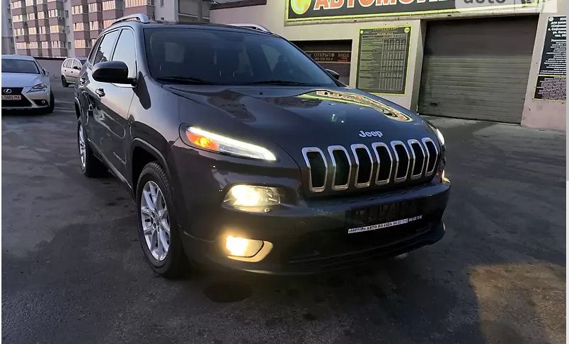 Продам Jeep Cherokee 2016