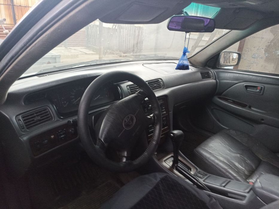 Продам Тойота Камри 20 автомат с переоформлением