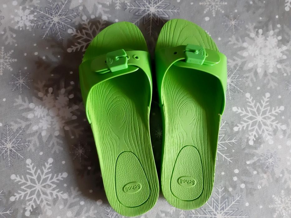 Шльопки жіночі літні