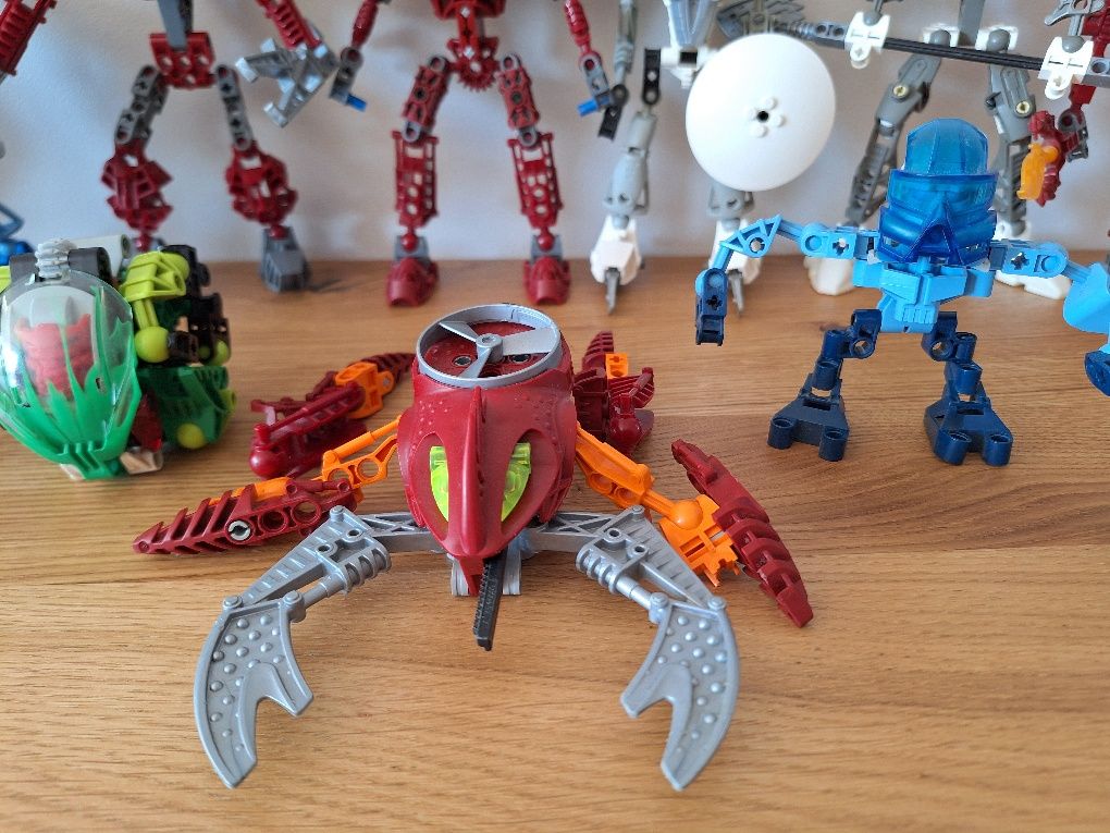 LEGO Bionicle Toa Matoran Bohrok Rahkshi Vahki 13 zestawów figurek