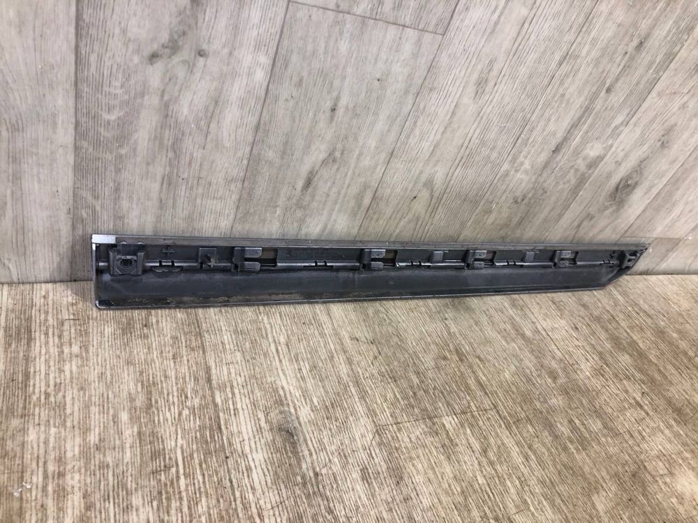 Дверь задняя правая VW Passat B8 / 2014-2019 г. / молдинг двери